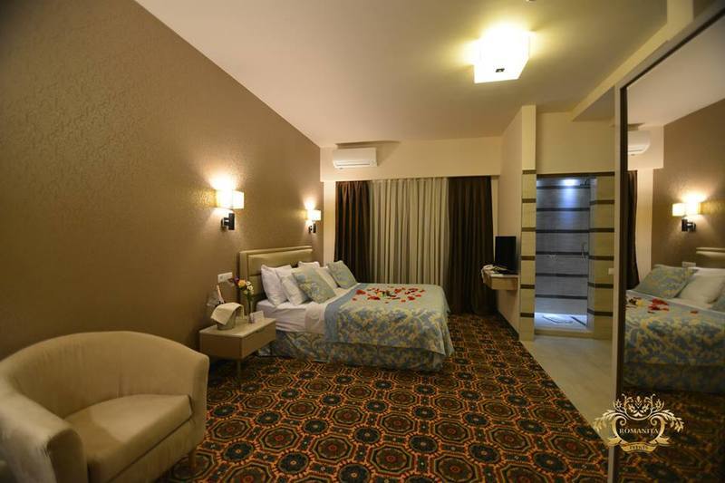 Hotel Romanita Бая-Маре Экстерьер фото